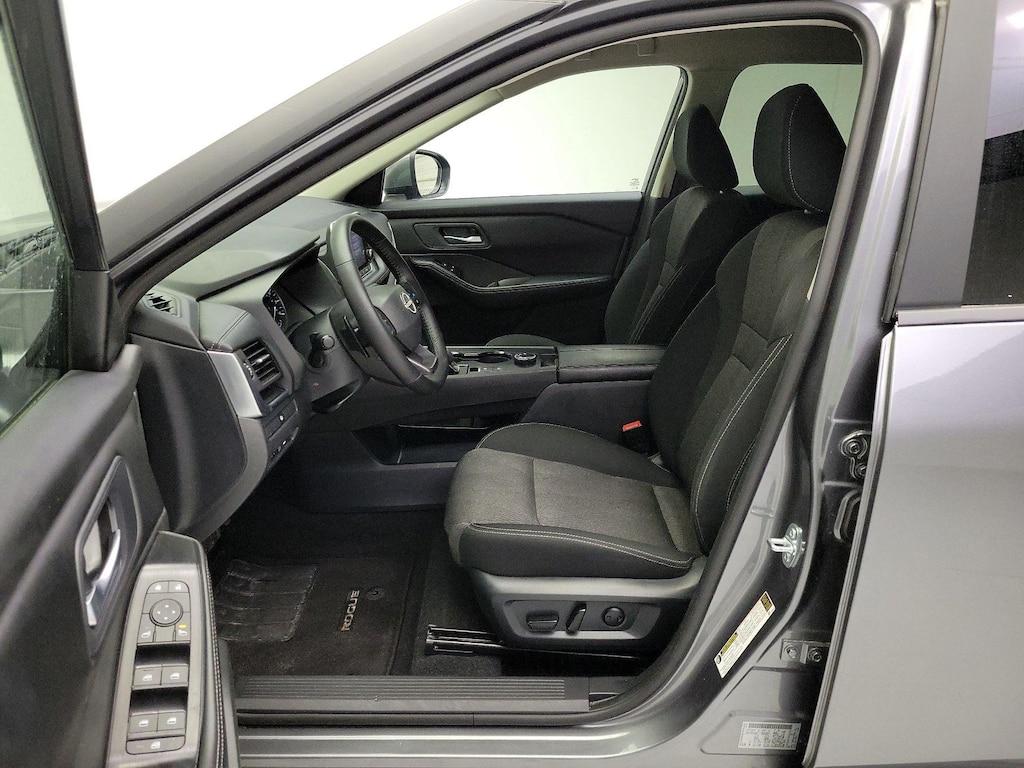 used 2025 Nissan Rogue car, priced at $23,998