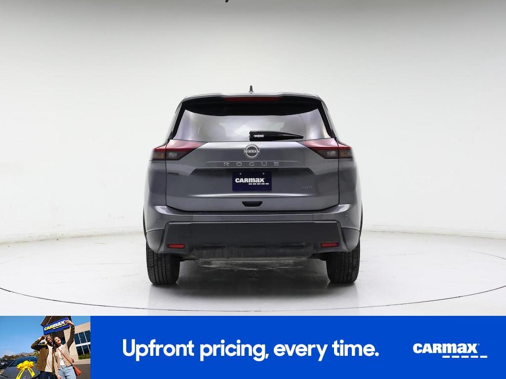 used 2025 Nissan Rogue car, priced at $23,998