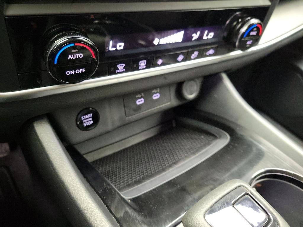 used 2025 Nissan Rogue car, priced at $23,998