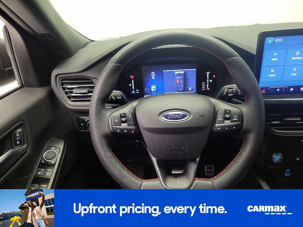 used 2023 Ford Escape car, priced at $22,998