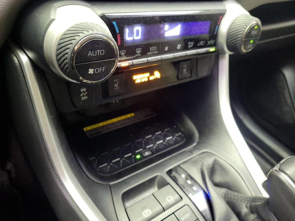 used 2019 Toyota RAV4 car, priced at $26,998