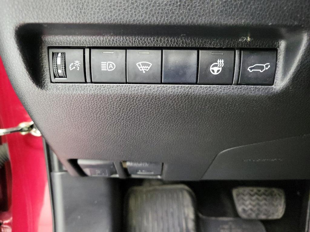 used 2019 Toyota RAV4 car, priced at $26,998