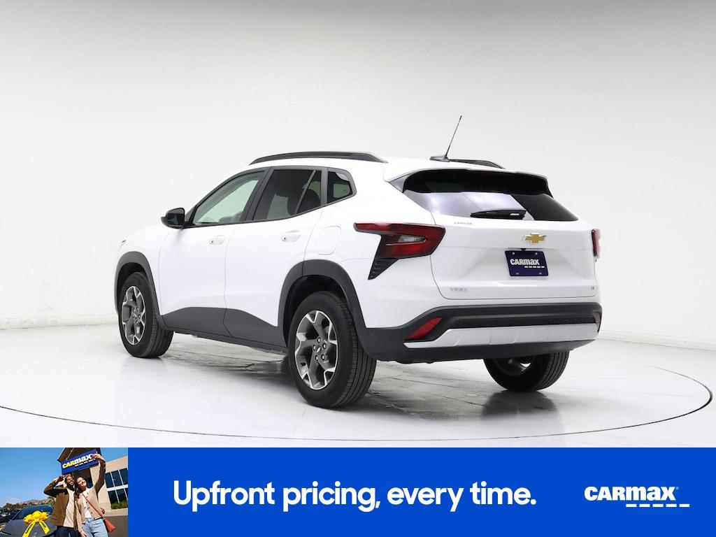 used 2025 Chevrolet Trax car, priced at $22,998