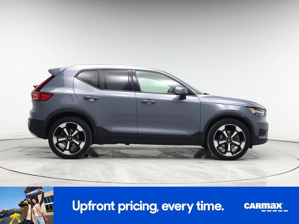 used 2020 Volvo XC40 car, priced at $27,998