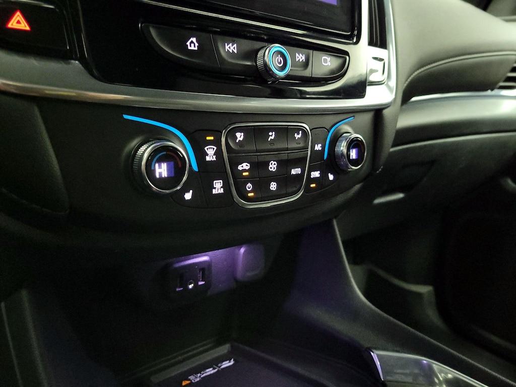 used 2022 Chevrolet Traverse car, priced at $27,998