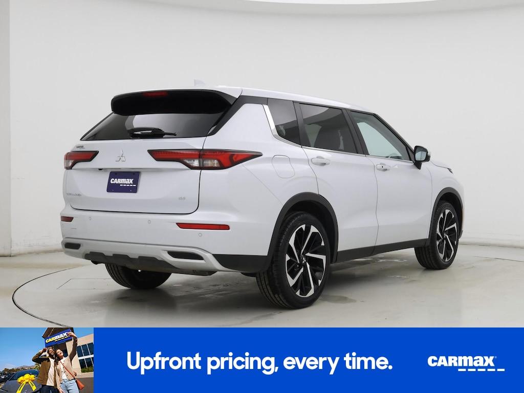 used 2024 Mitsubishi Outlander car, priced at $25,998