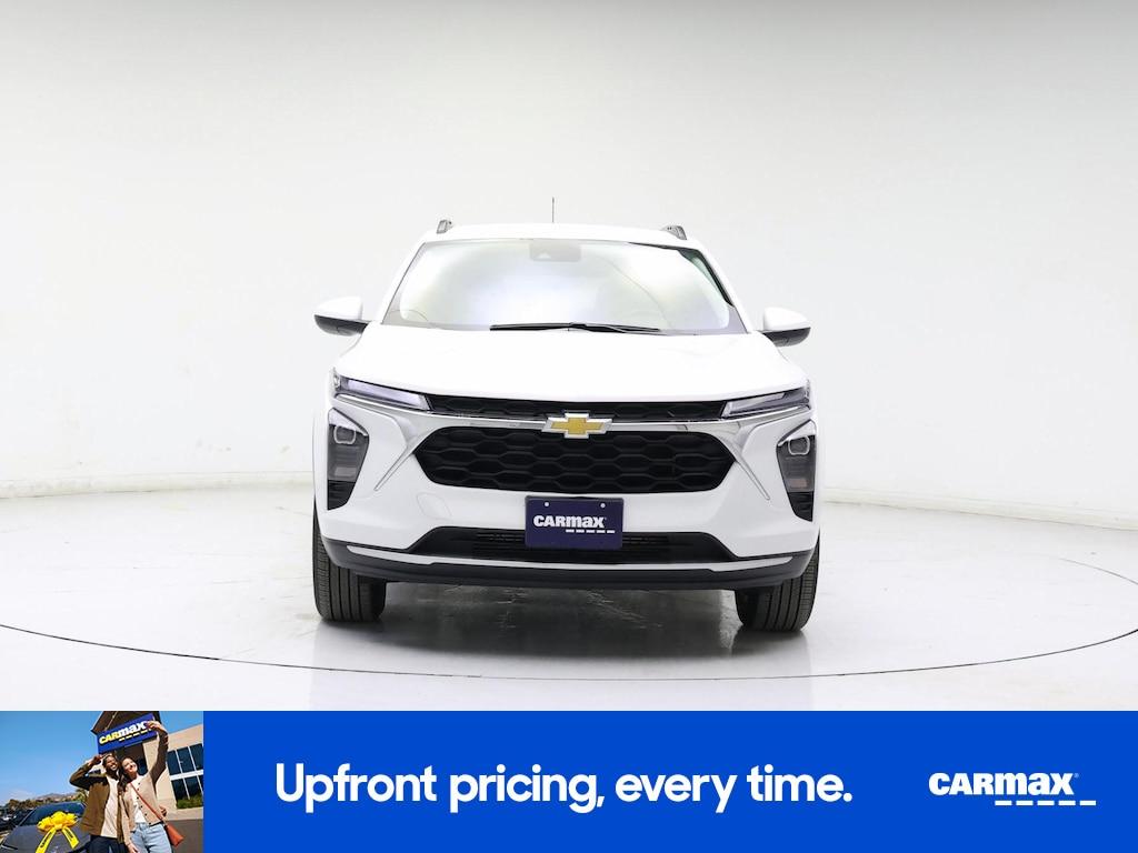 used 2025 Chevrolet Trax car, priced at $21,998