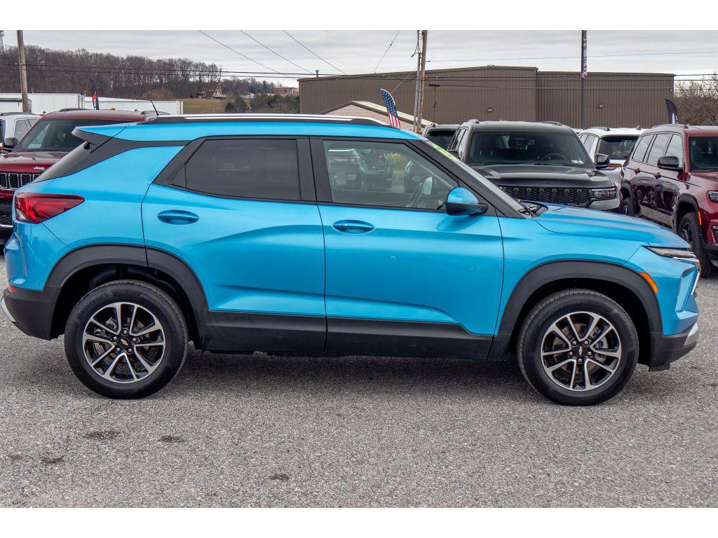 used 2025 Chevrolet TrailBlazer car, priced at $24,966