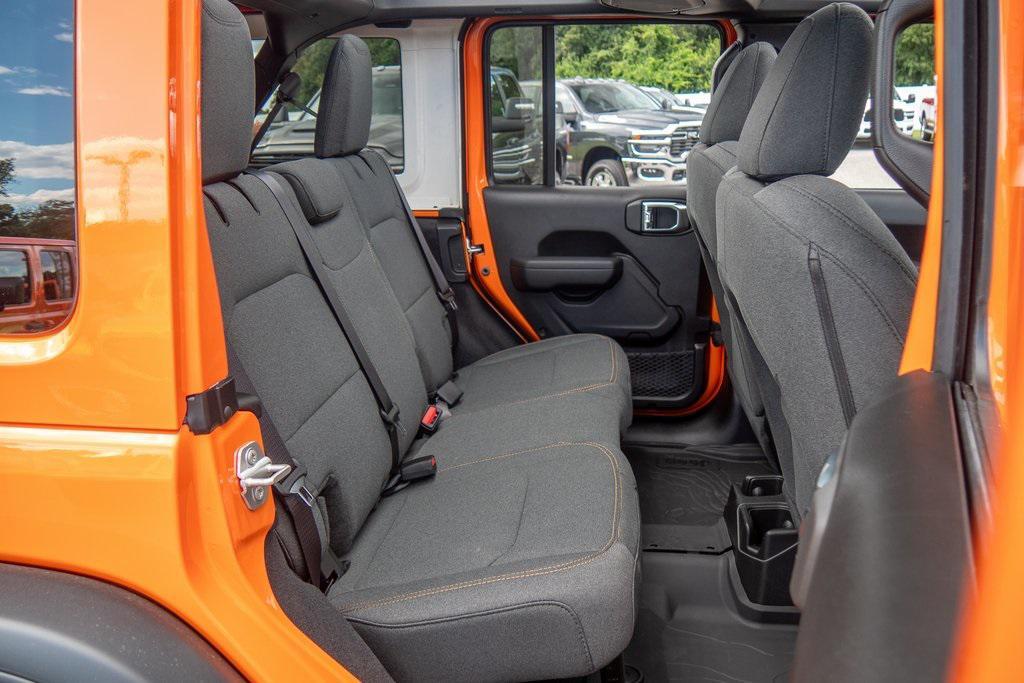 new 2025 Jeep Wrangler car, priced at $54,195