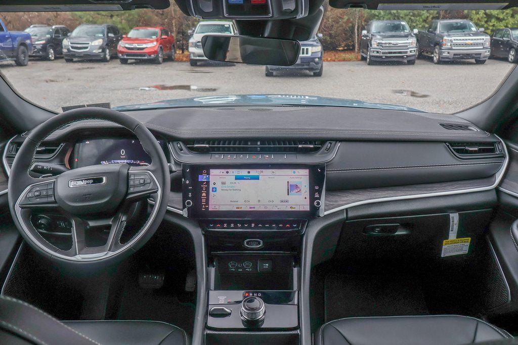 new 2026 Jeep Grand Cherokee L car, priced at $48,777