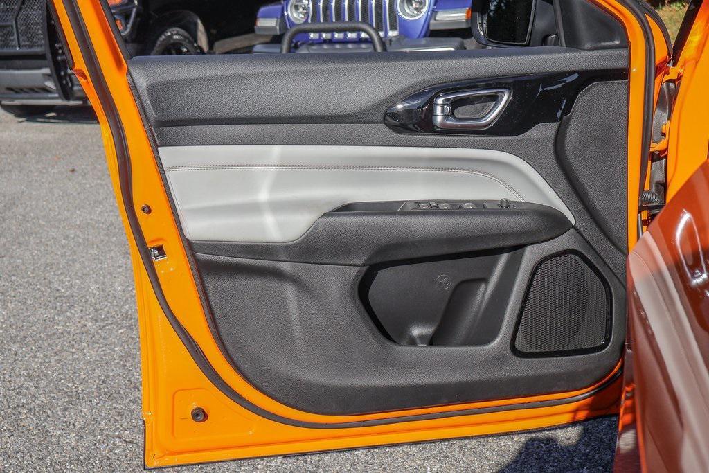 new 2026 Jeep Compass car, priced at $30,560