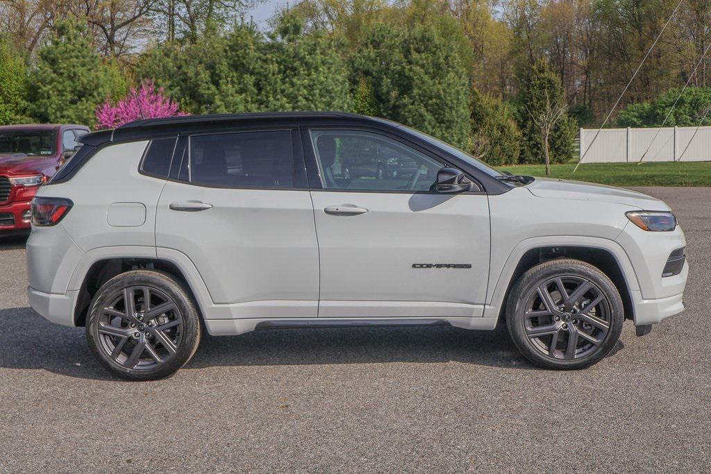 new 2025 Jeep Compass car, priced at $30,158