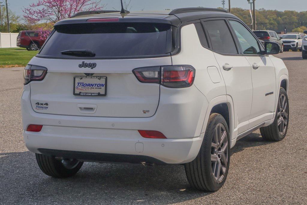 new 2025 Jeep Compass car, priced at $30,158