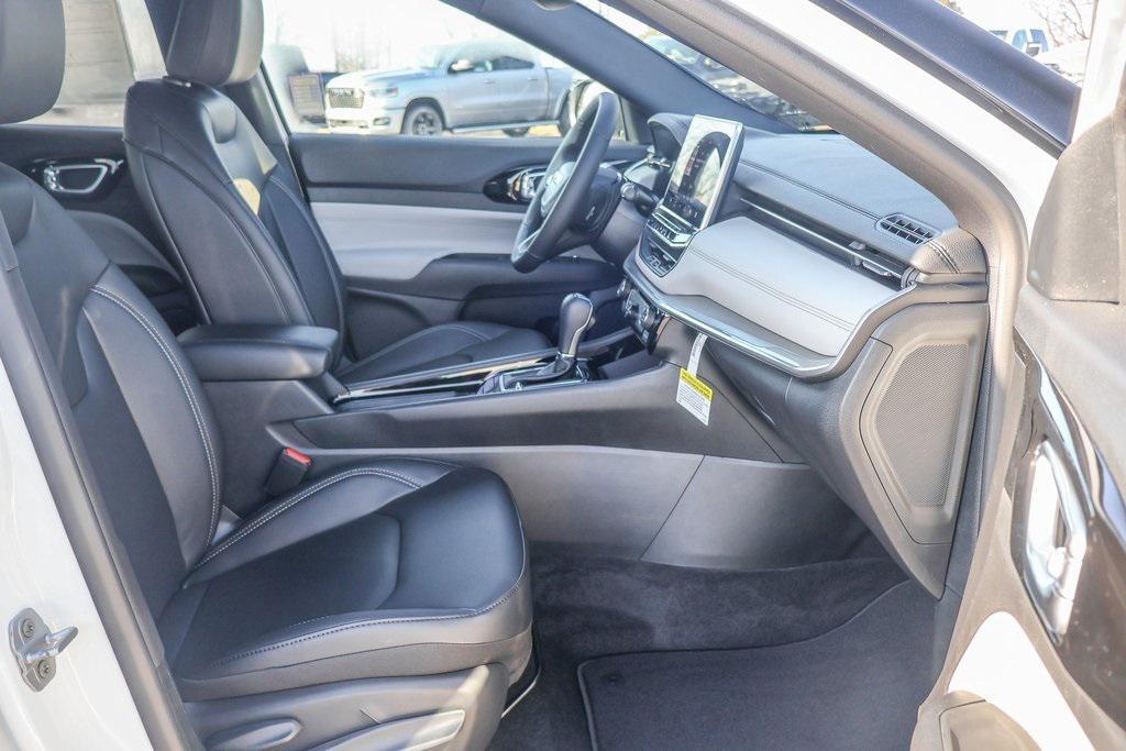 new 2026 Jeep Compass car, priced at $31,870