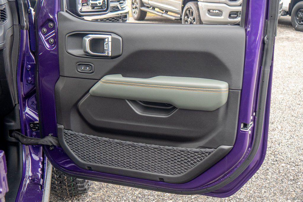 new 2026 Jeep Gladiator car, priced at $63,500