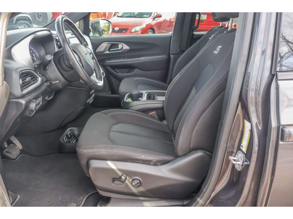 used 2020 Chrysler Pacifica car, priced at $25,955