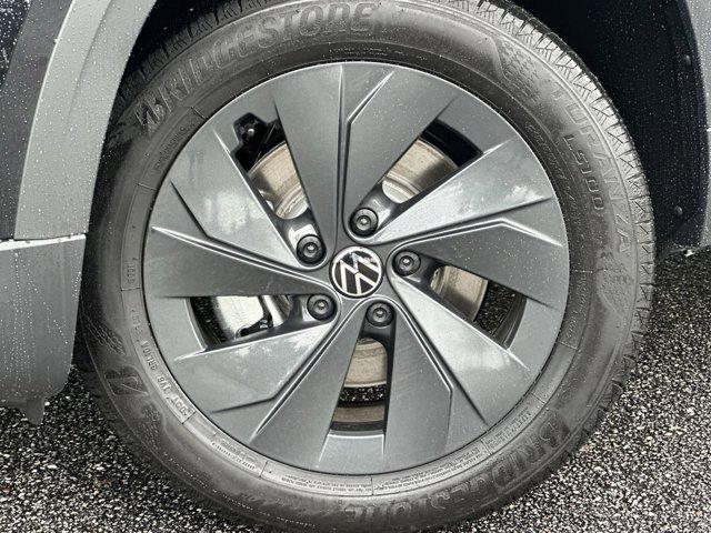 new 2025 Volkswagen Taos car, priced at $26,673