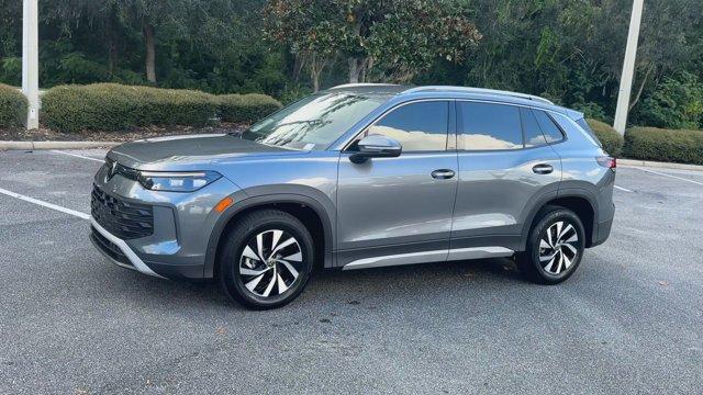 new 2025 Volkswagen Tiguan car, priced at $31,082