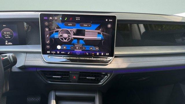 used 2025 Volkswagen Tiguan car, priced at $31,327