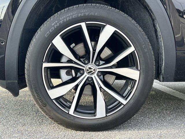 used 2025 Volkswagen Atlas Cross Sport car, priced at $41,877