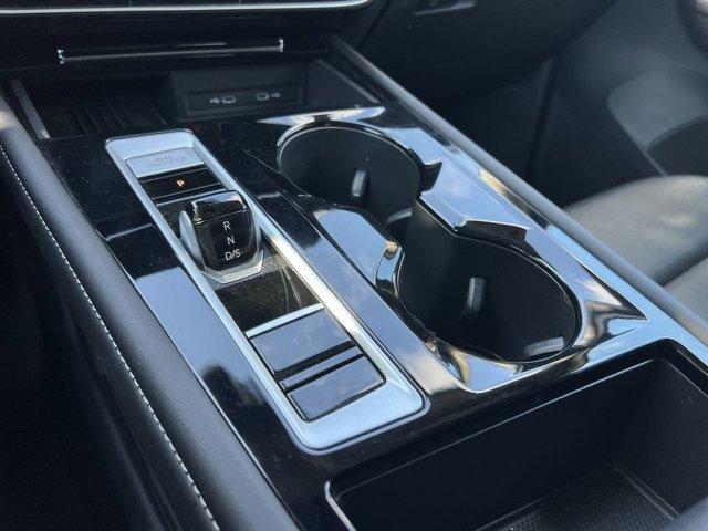 used 2025 Volkswagen Atlas car, priced at $40,339