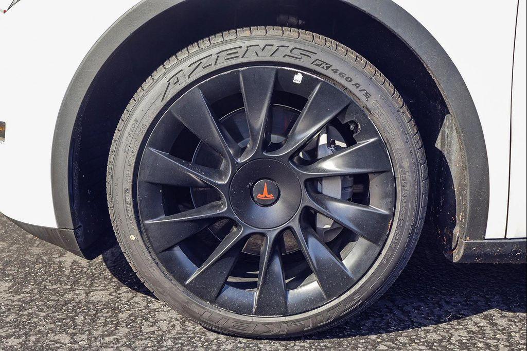 used 2021 Tesla Model Y car, priced at $29,500