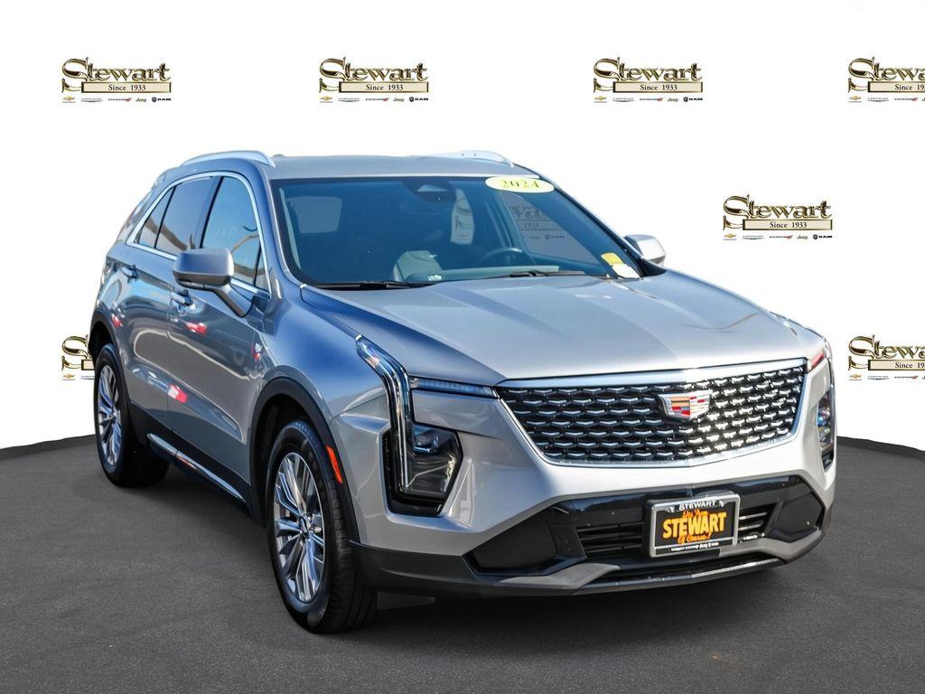 used 2024 Cadillac XT4 car, priced at $25,500