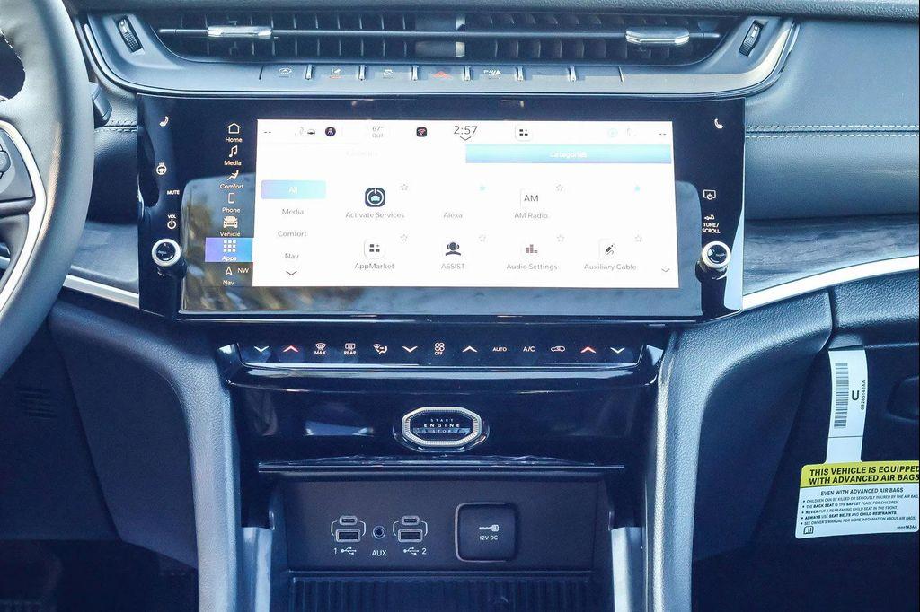 new 2026 Jeep Grand Cherokee car, priced at $48,525