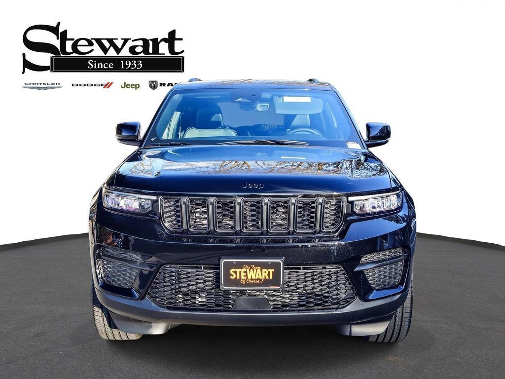 new 2025 Jeep Grand Cherokee car, priced at $44,852