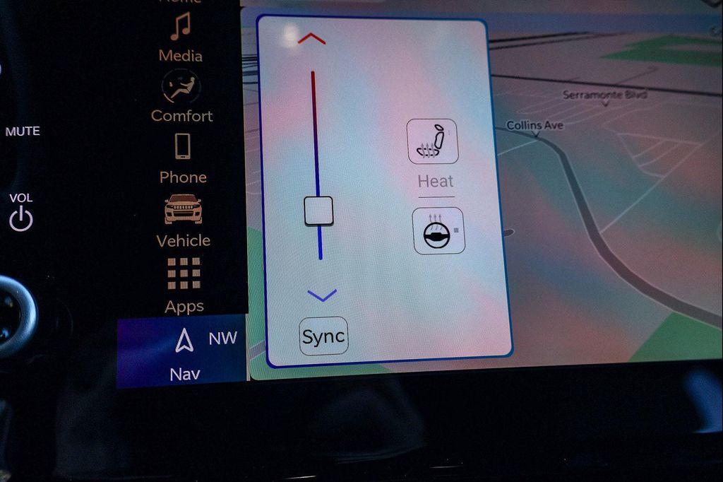 new 2026 Jeep Grand Cherokee car, priced at $47,930