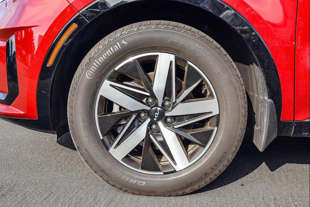 used 2022 Kia Sorento car, priced at $23,500