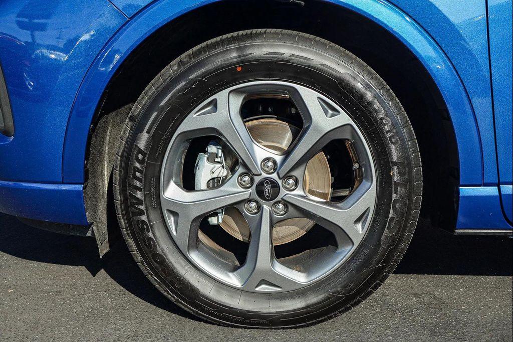 used 2023 Ford Escape car, priced at $20,000