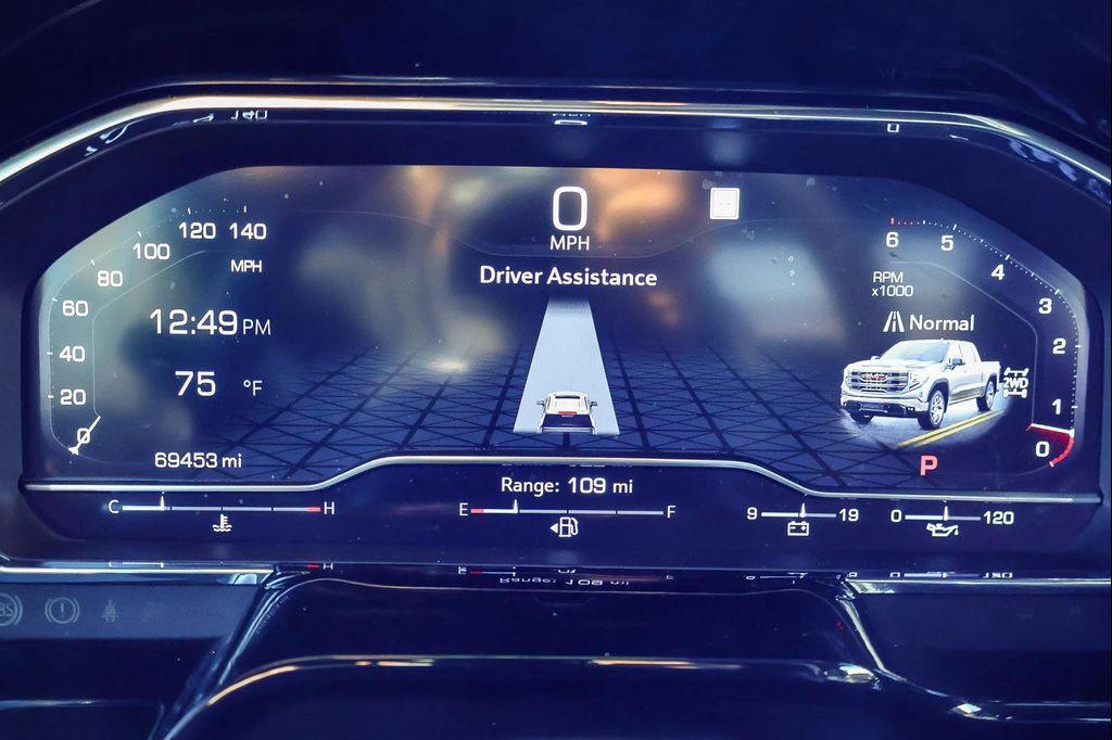 used 2023 GMC Sierra 1500 car, priced at $38,000