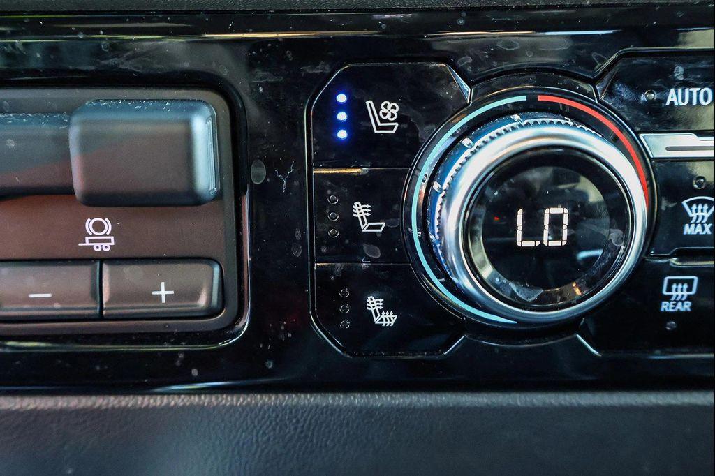 used 2023 GMC Sierra 1500 car, priced at $38,000