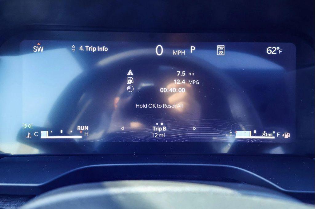 new 2026 Jeep Grand Cherokee car, priced at $48,525