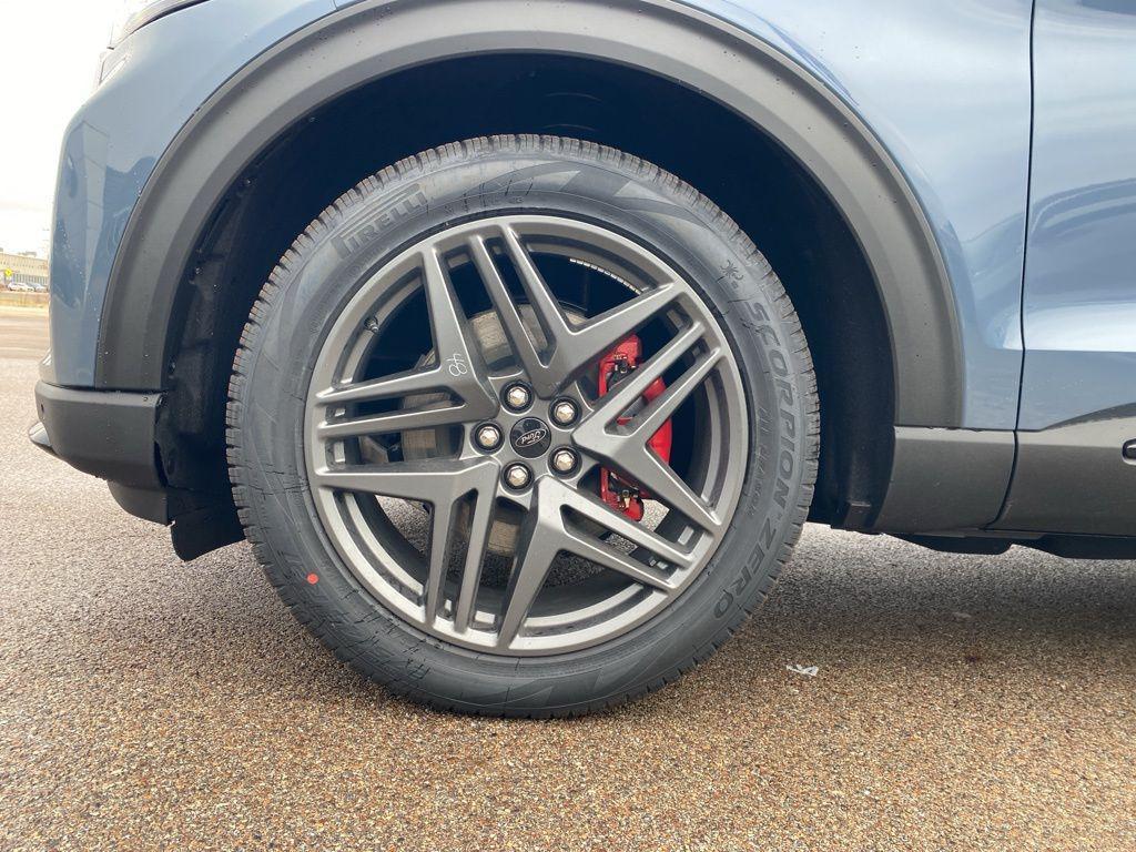 new 2026 Ford Explorer car, priced at $58,894