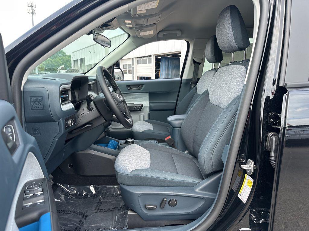 new 2025 Ford Maverick car, priced at $33,294