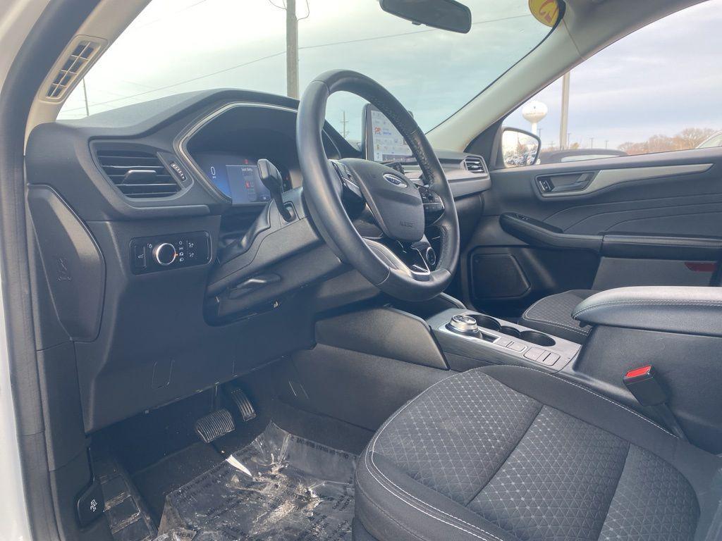used 2023 Ford Escape car, priced at $18,266
