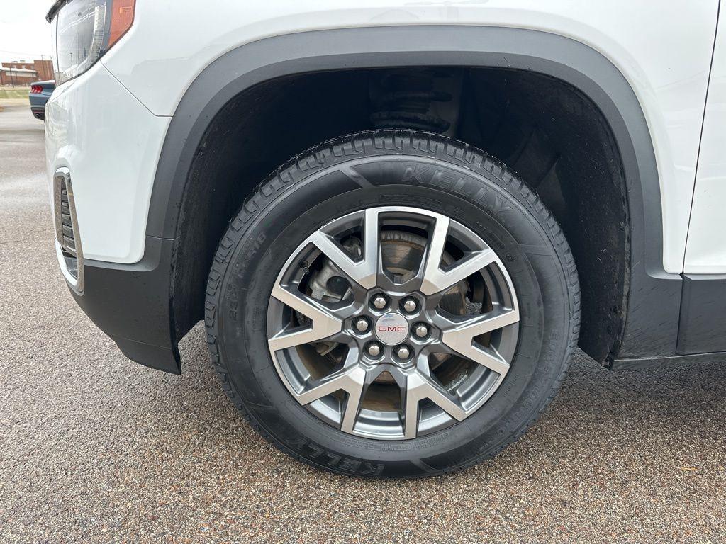 used 2023 GMC Acadia car, priced at $22,899
