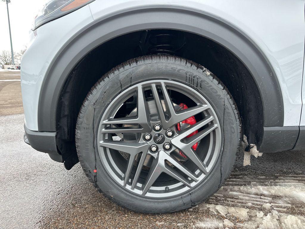 new 2026 Ford Explorer car, priced at $47,394