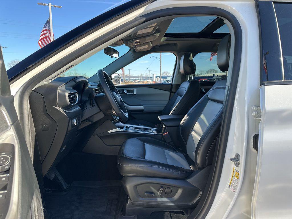 used 2022 Ford Explorer car, priced at $27,991