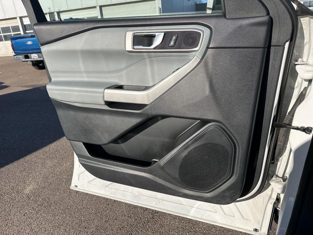used 2022 Ford Explorer car, priced at $27,991