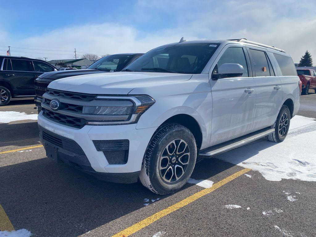 used 2023 Ford Expedition car, priced at $39,039