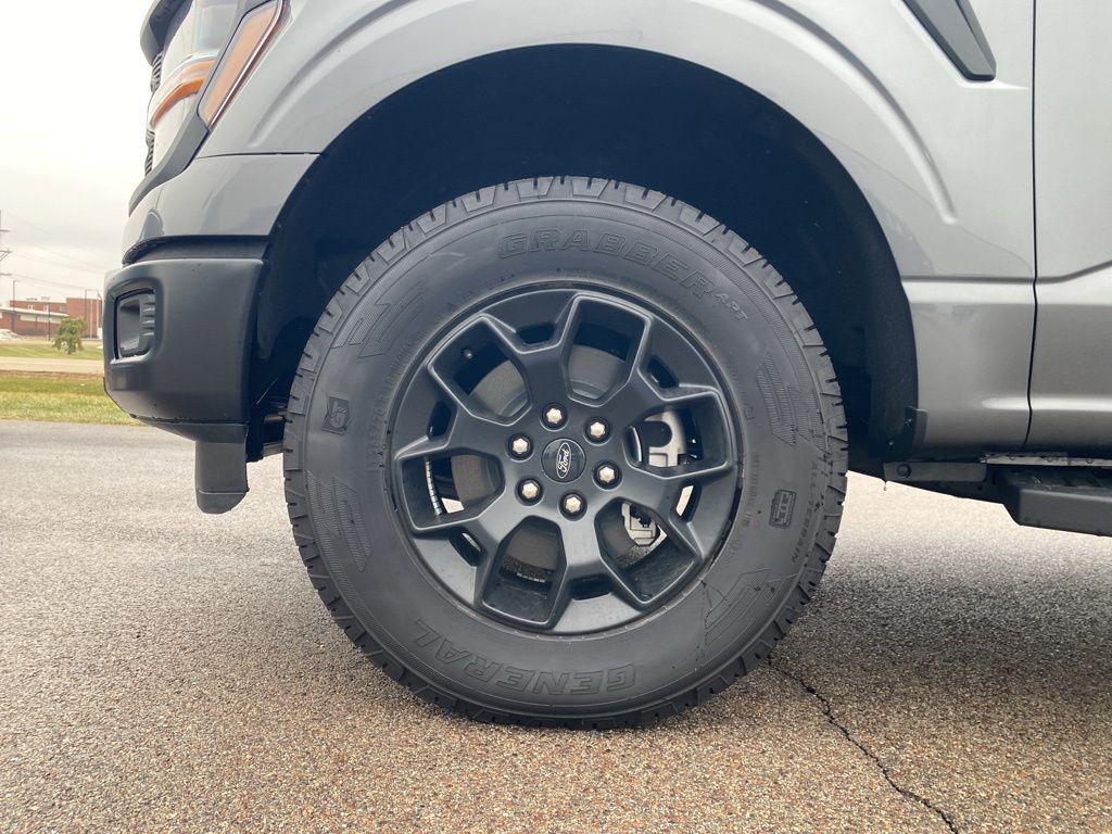 new 2025 Ford F-150 car, priced at $46,694