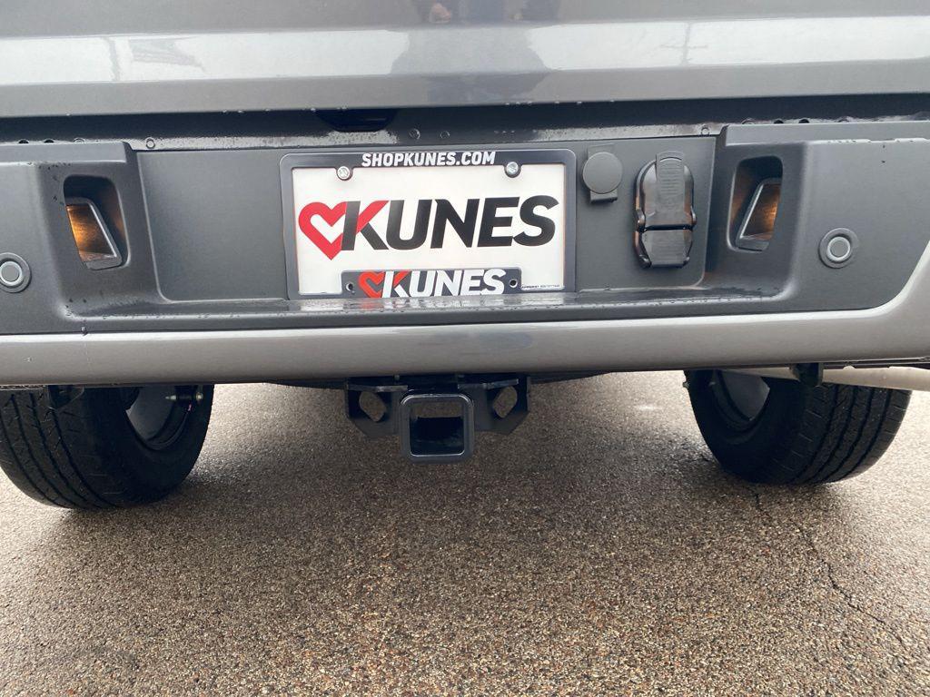 new 2025 Ford F-150 car, priced at $46,594