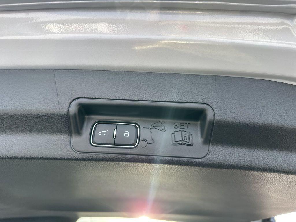 new 2026 Ford Explorer car, priced at $43,894