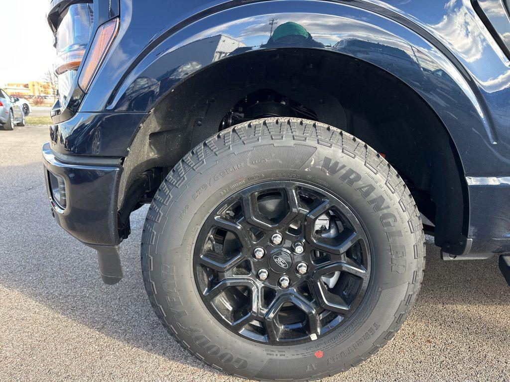 new 2025 Ford F-150 car, priced at $55,394