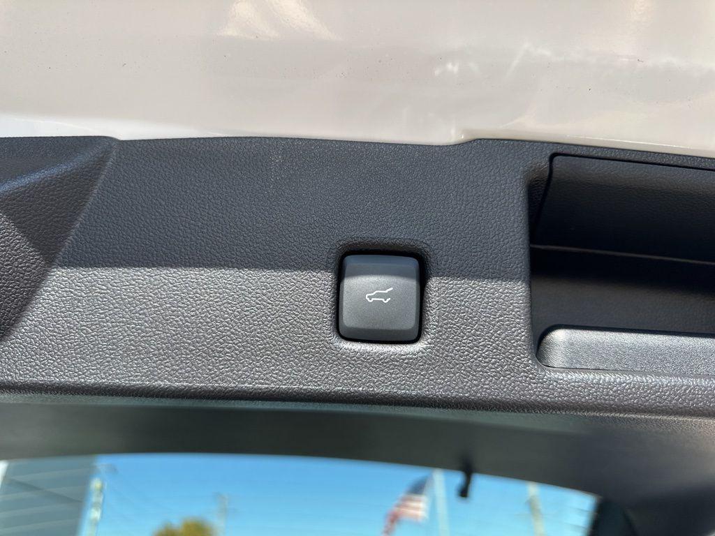 new 2026 Ford Escape car, priced at $28,994