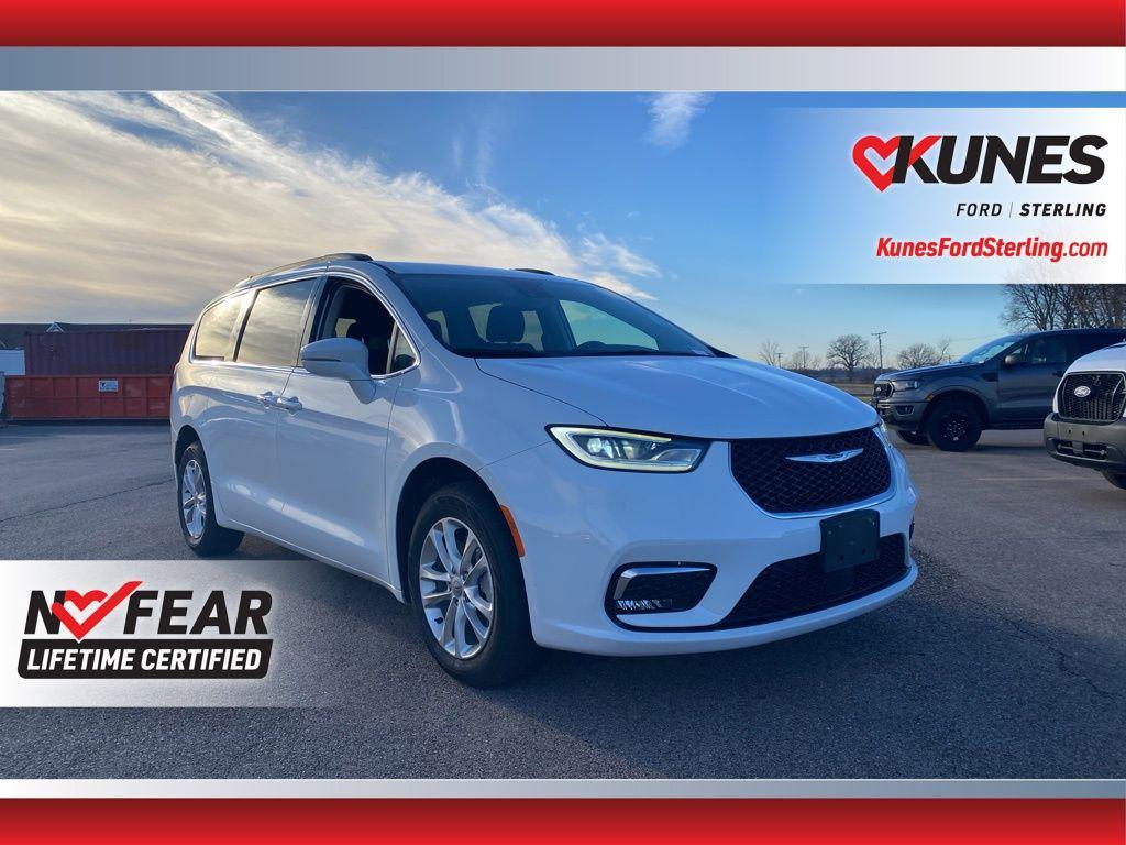 used 2021 Chrysler Pacifica car, priced at $22,837