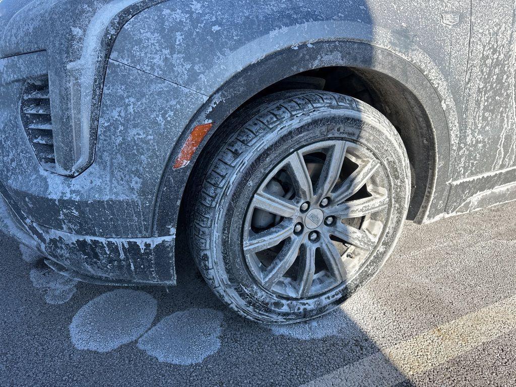used 2023 Cadillac XT4 car, priced at $20,991
